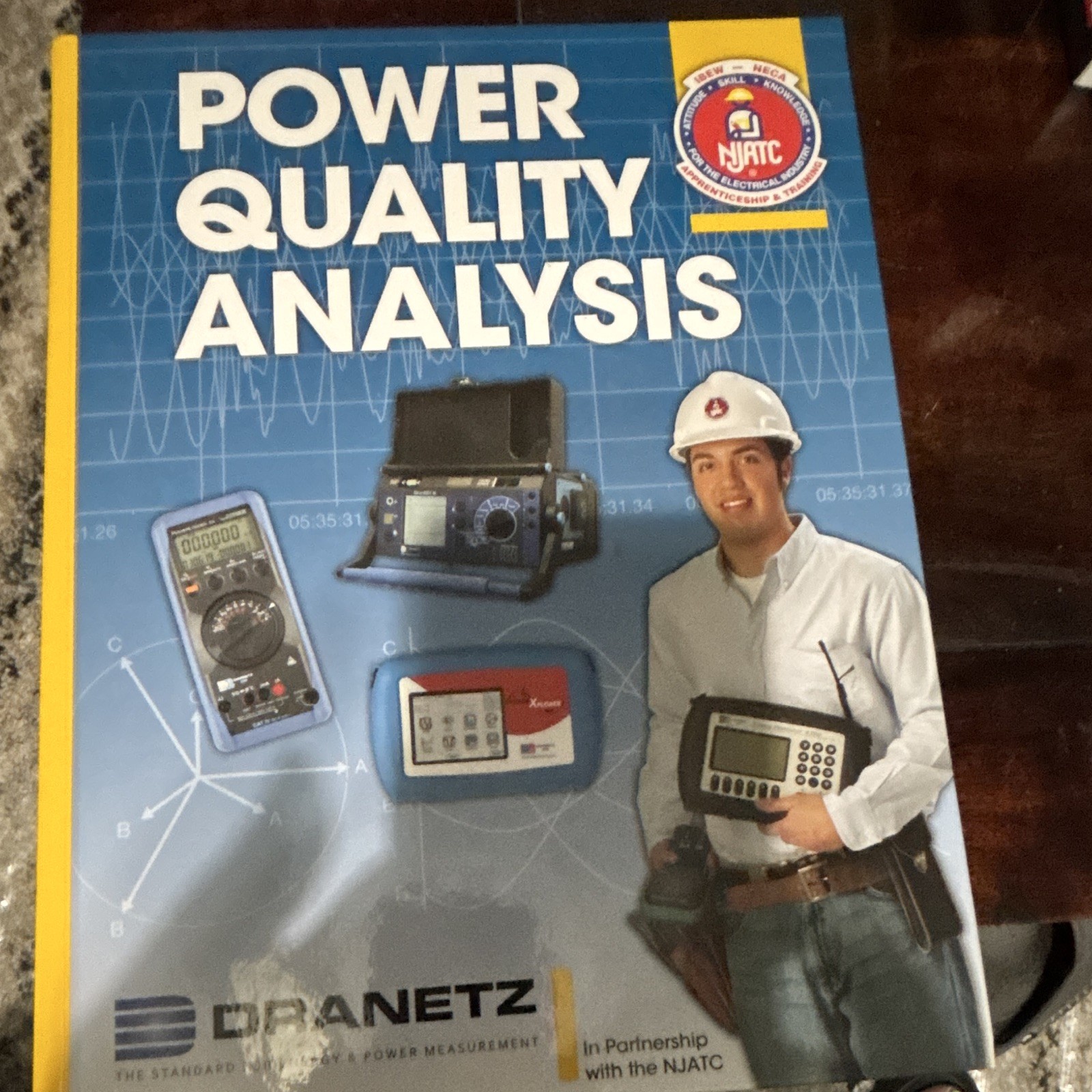 Power Quality Analysis In Partnership Hardcover NJATc