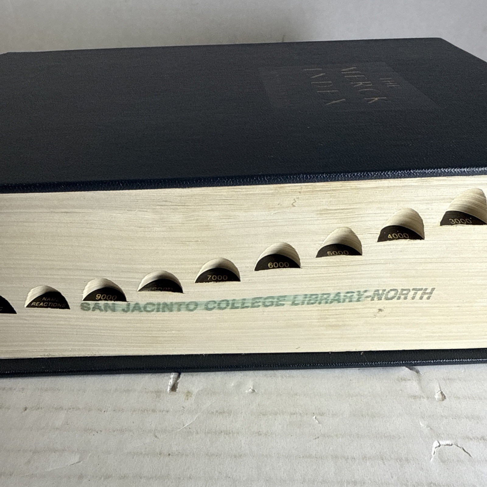 The Merck Index Encyclopedia Of Chemicals Drugs & Biologicals 10th Edition 1983
