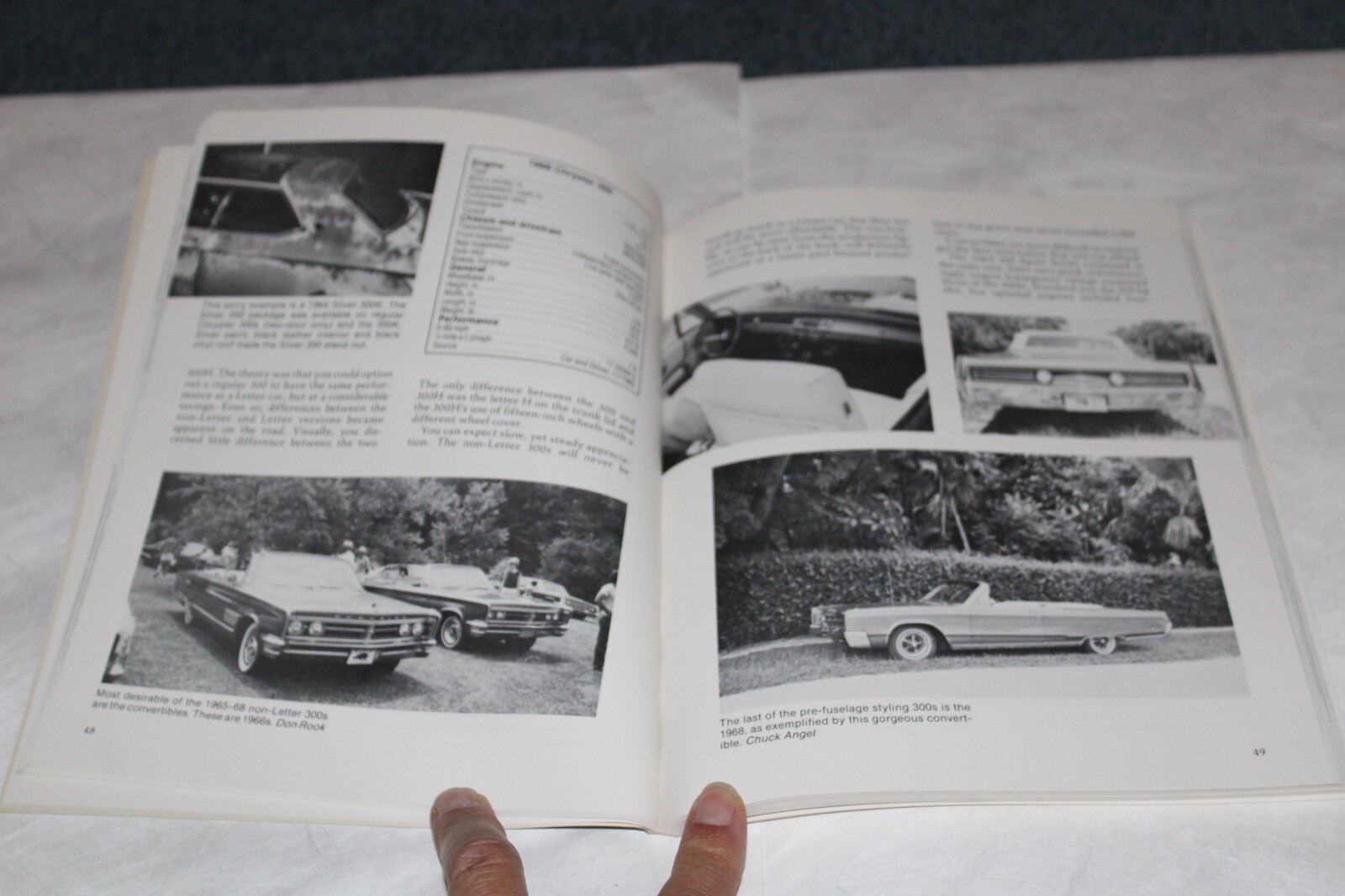 Illustrated Mopar Buyer&rsquo;s Guide Evolution from classics to muscle cars 1941-74
