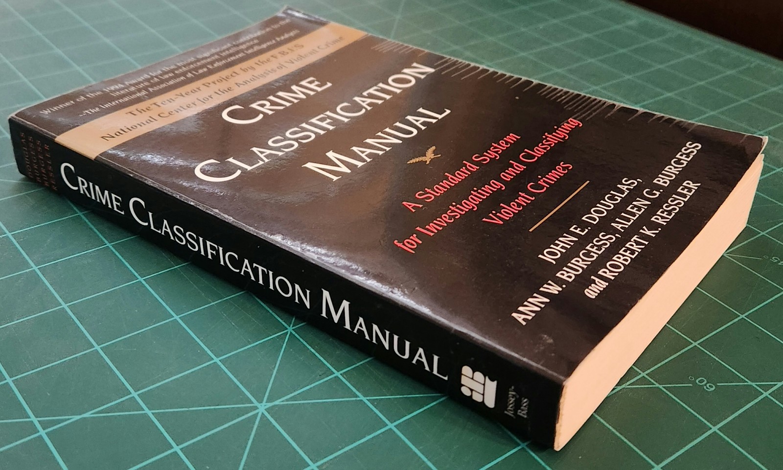 Crime Classification Manual TPB – John Douglas – Robert K Ressler