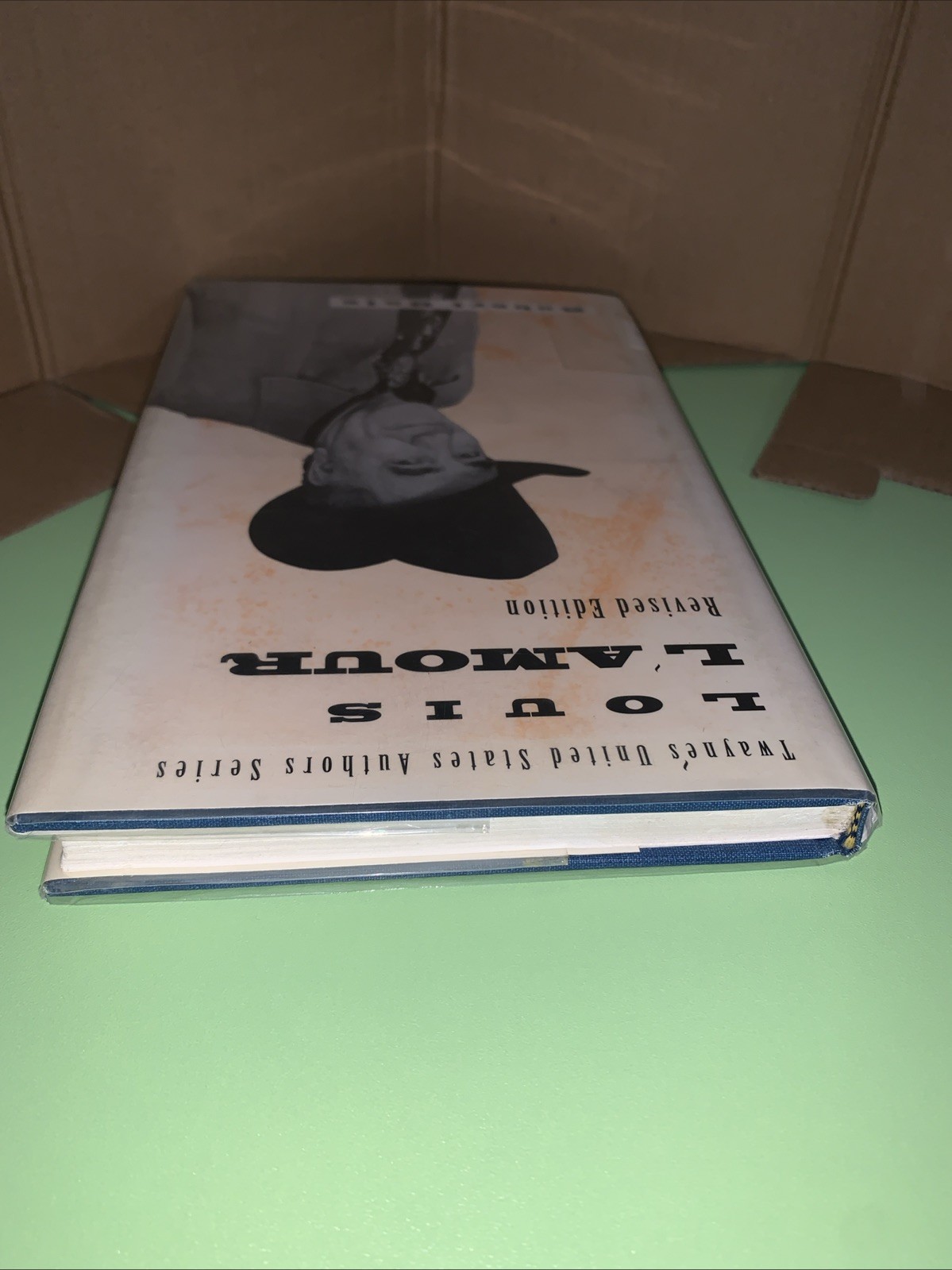 1992 Louis L’Amour Twayne’s United States Authors Series Robert Gale HC EX LIBR