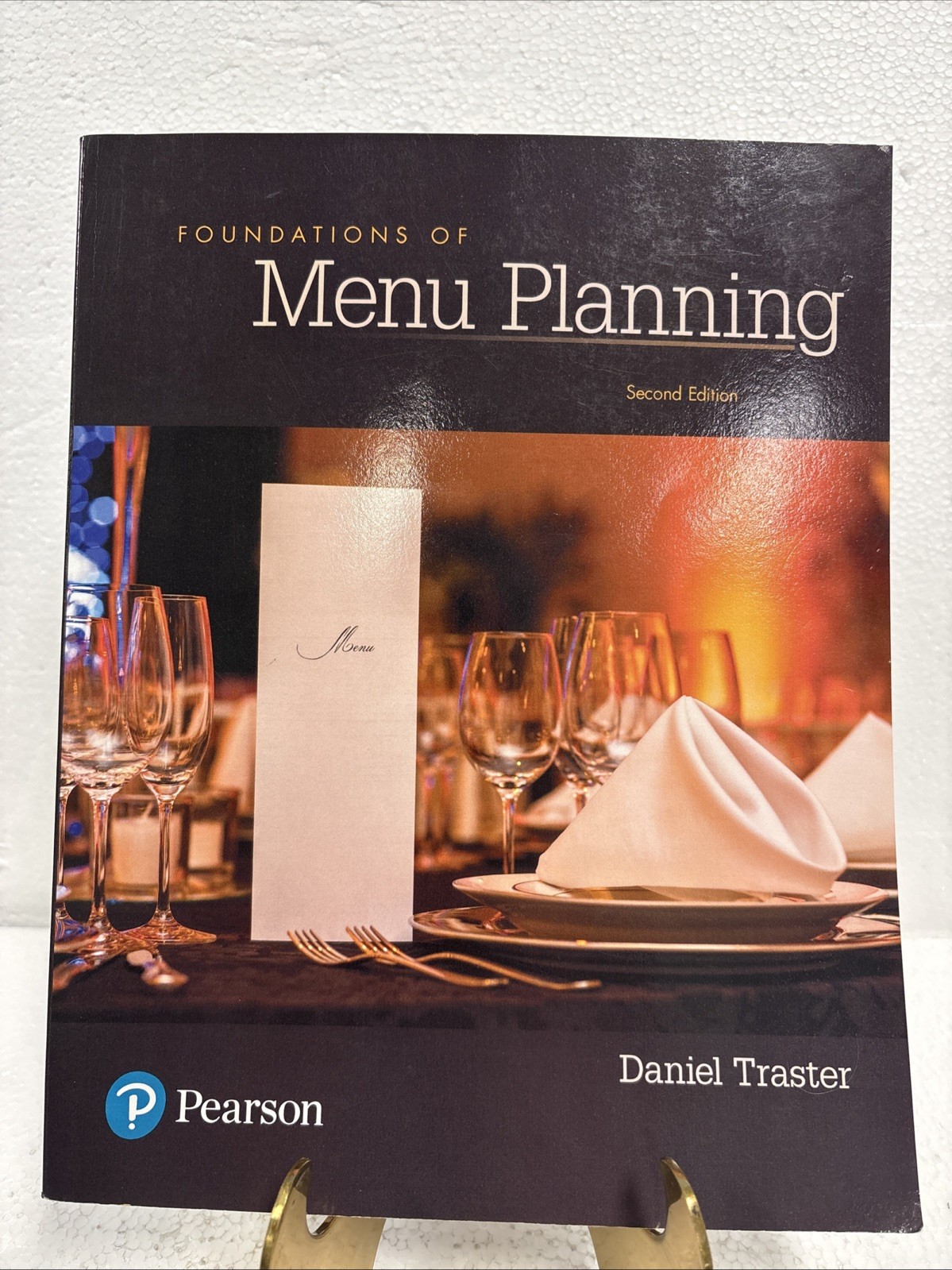 Foundations of Menu Planning (What’s New in Culinary & Hospitality), 2nd Edition