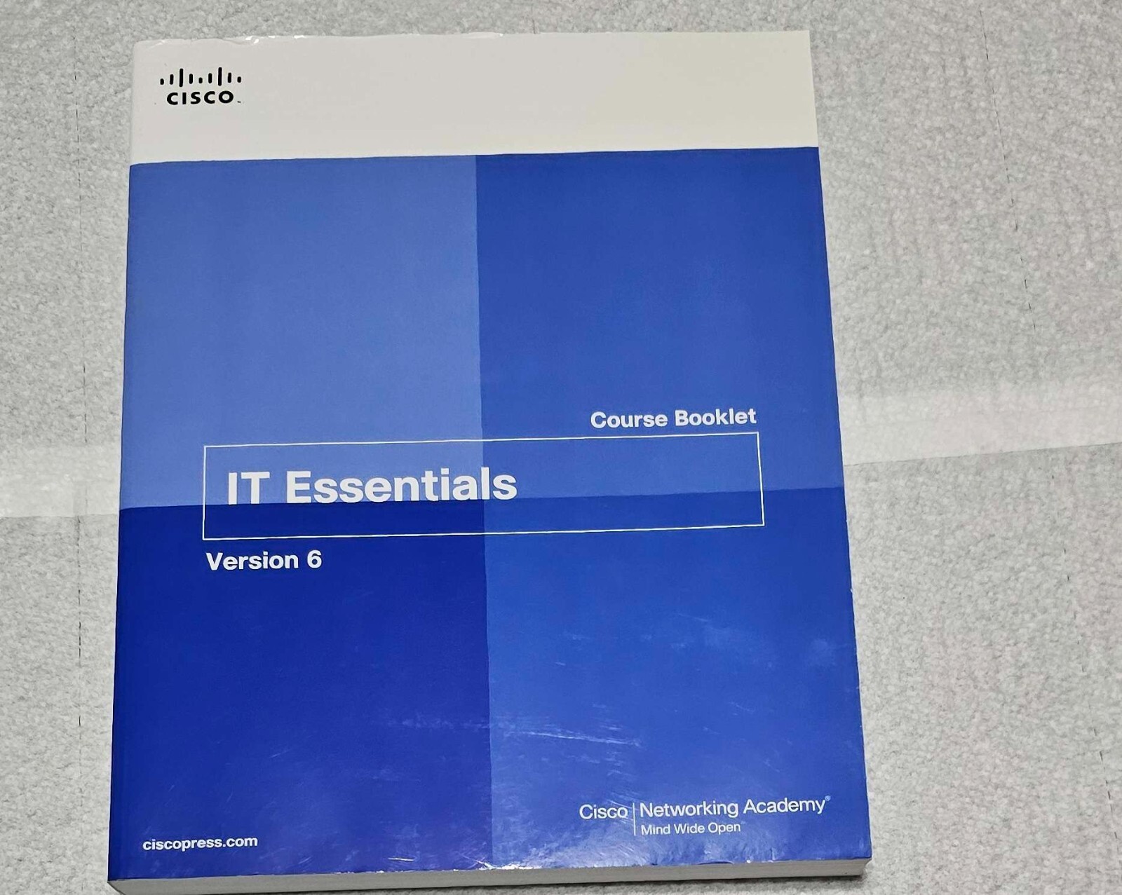 Course Booklets Ser.: IT Essentials Course Booklet, Version 6 by Cisco…