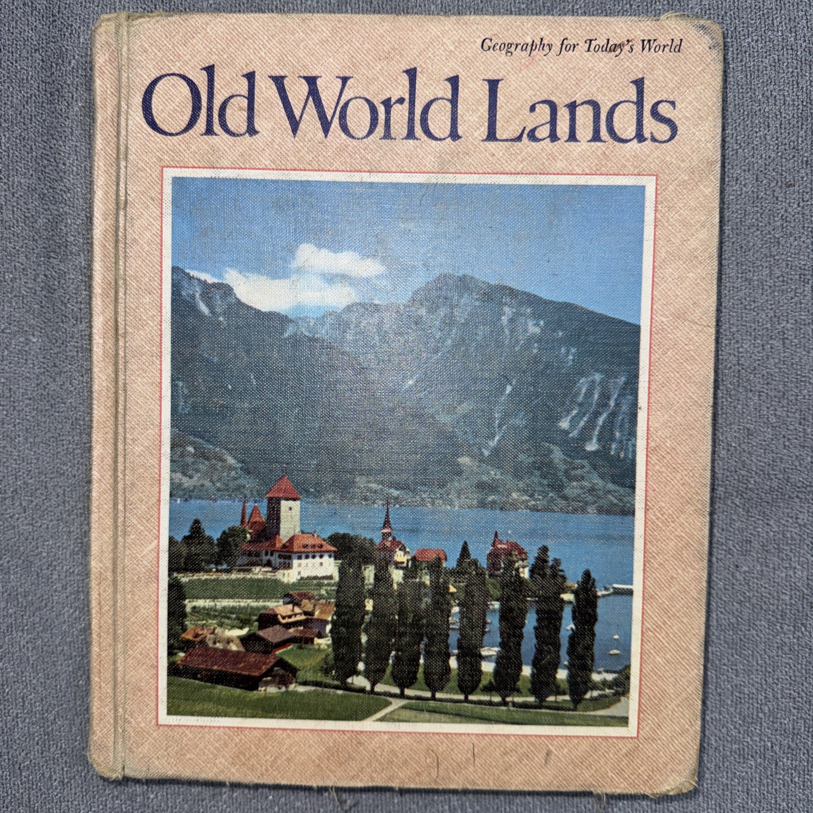 Vintage Teacher’s Edition 1959 – Silver Burdett Old World Lands – Social Studies