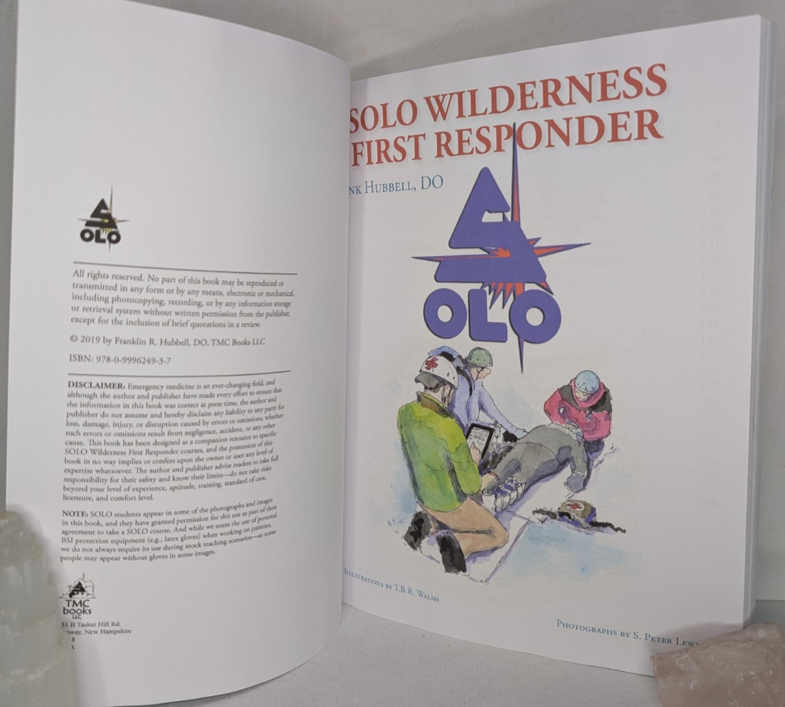 SOLO Wilderness First Responder by Frank Hubbell (2019, Trade Paperback) VG
