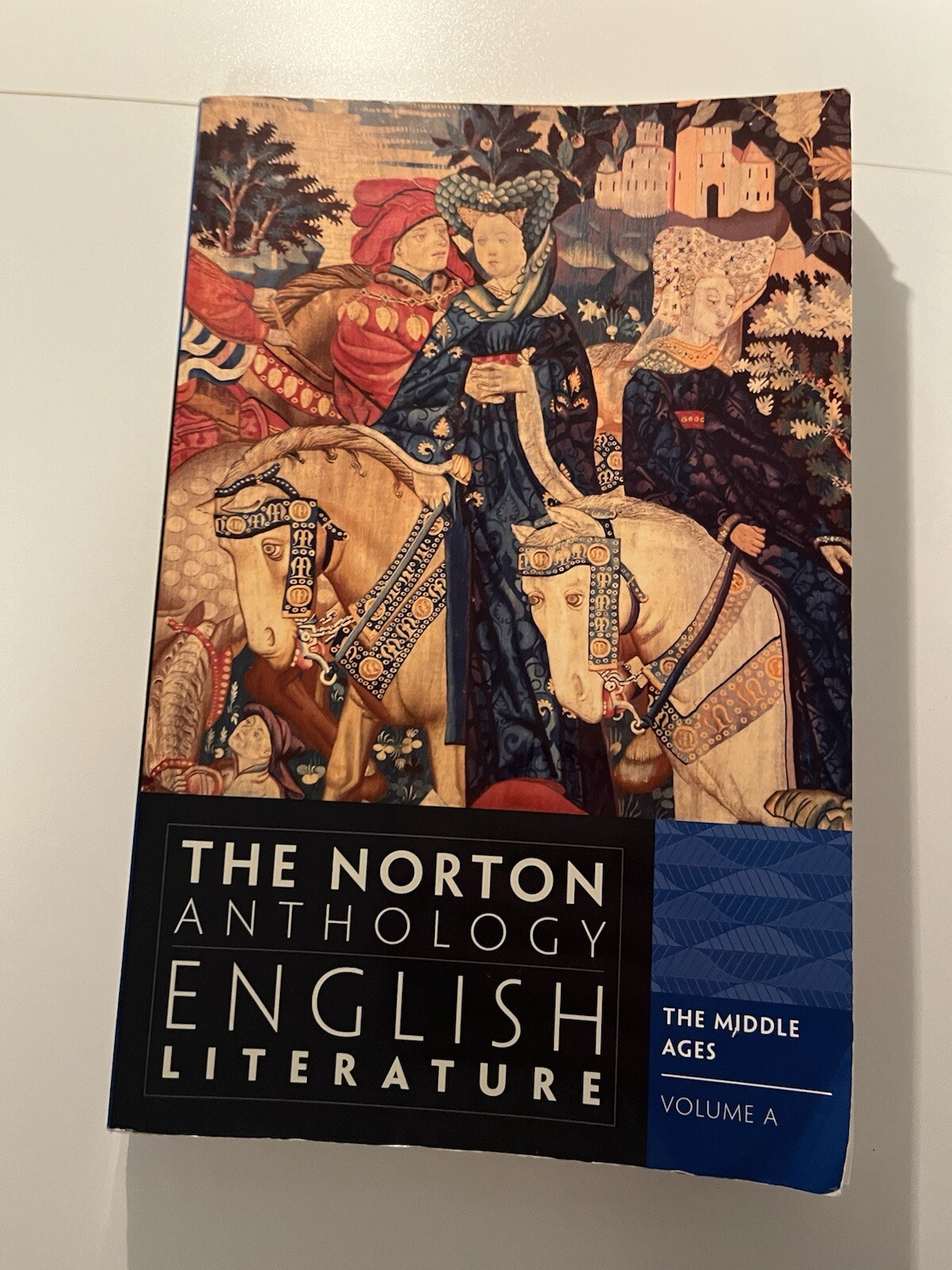 Norton Anthology English literature- Volume A Middle Ages 9th Edition