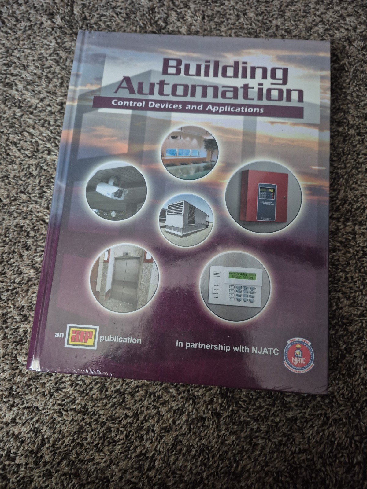 Building Automation: Control Devices and Applications – Hardcover – In Plastic