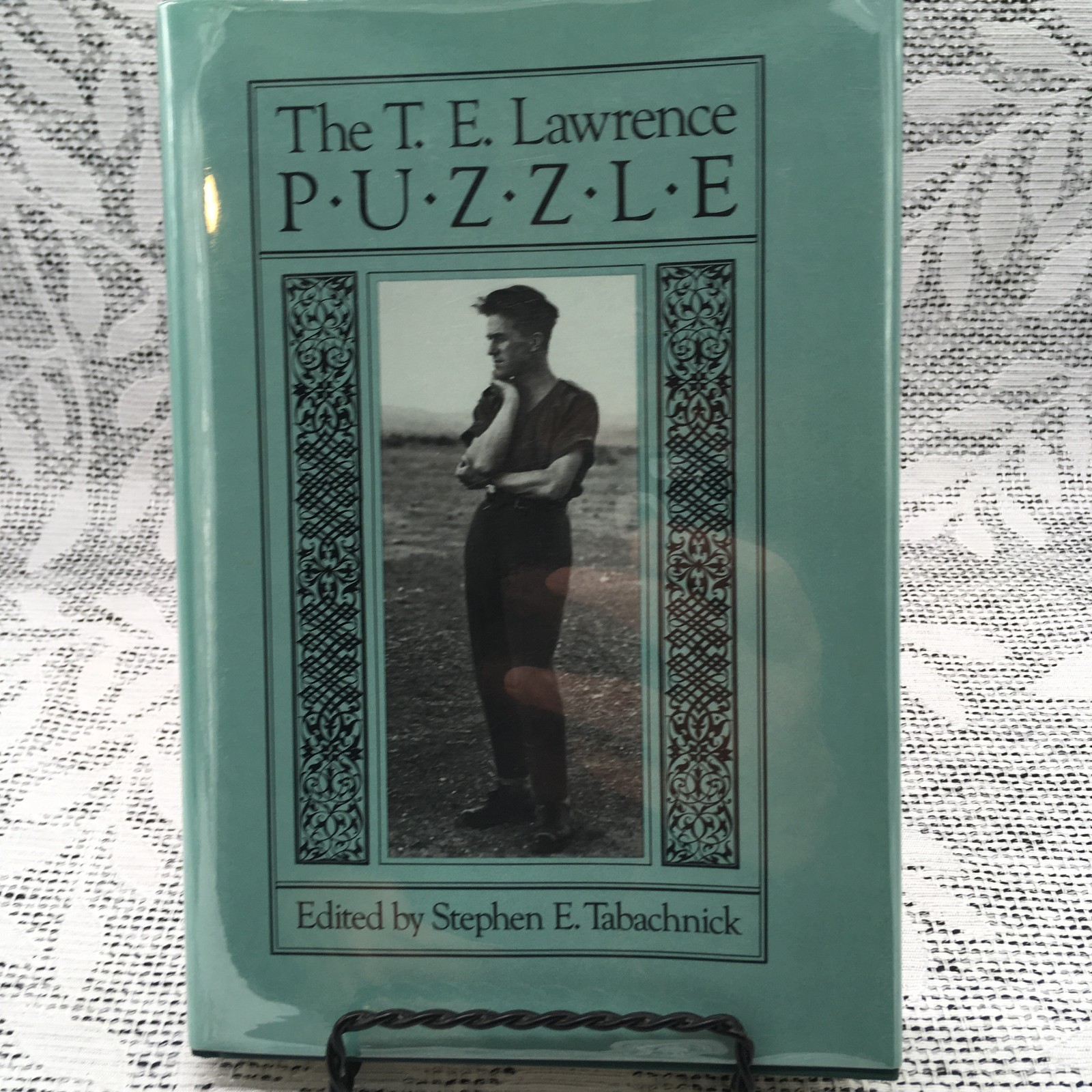 The T. E. Lawrence Puzzle 1984 Hardback Book Edited by Tabachnick. NEW