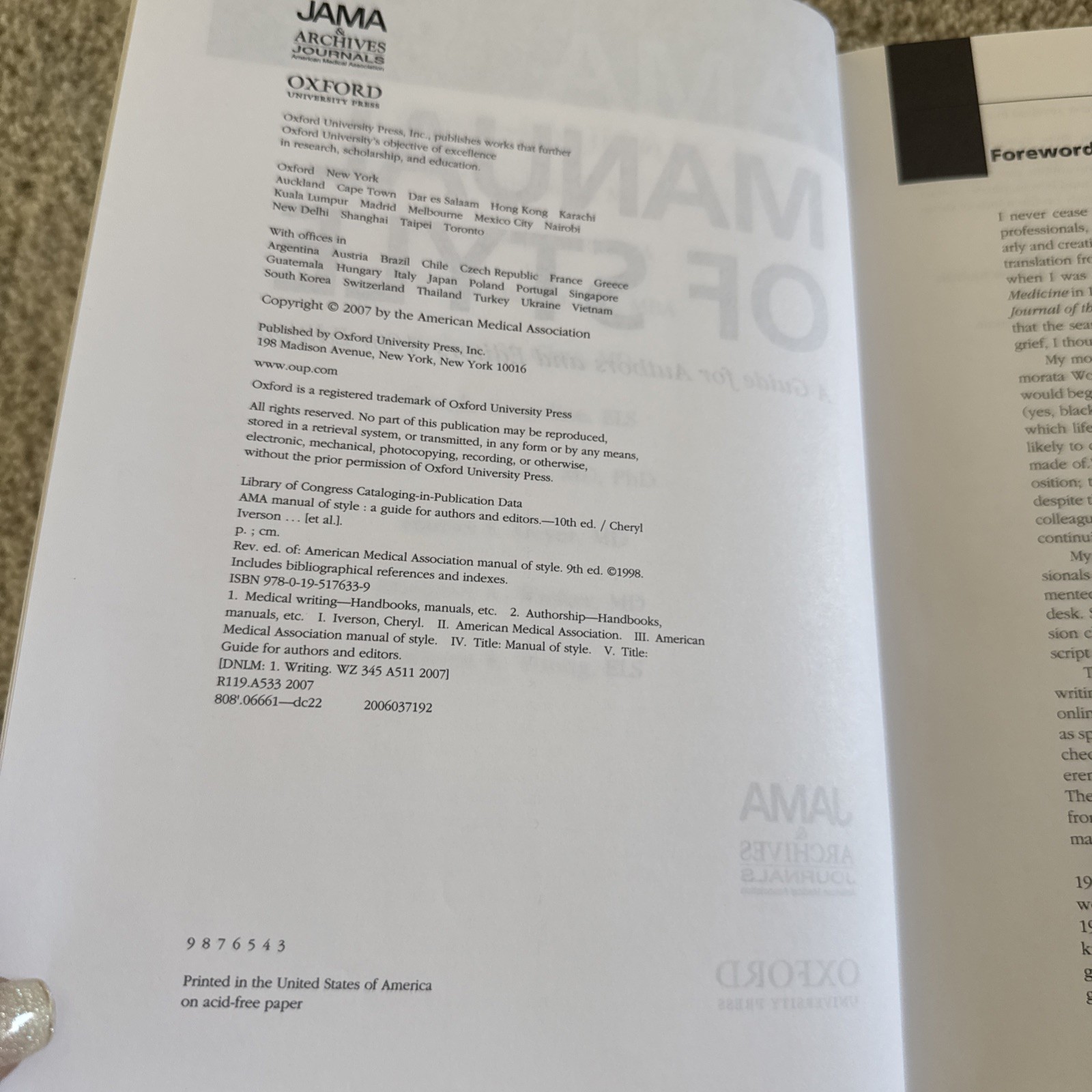 Oxford AMA Manual of Style 10th Edition Hardcover by JAMA Network Editors