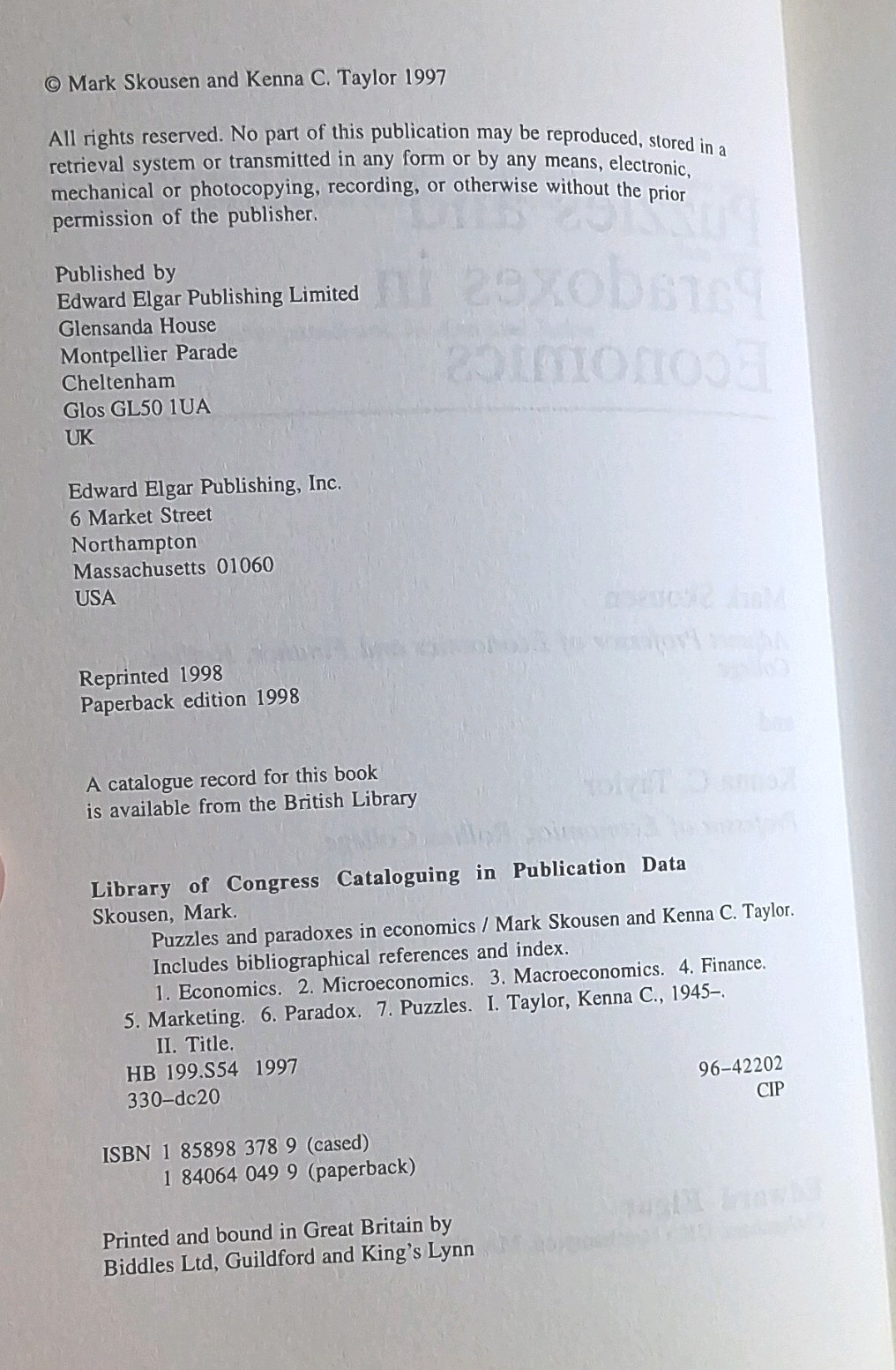 Puzzles and Paradoxes in Economics Mark Skousen Kenna C. Taylor Ttade PB 1998 EE