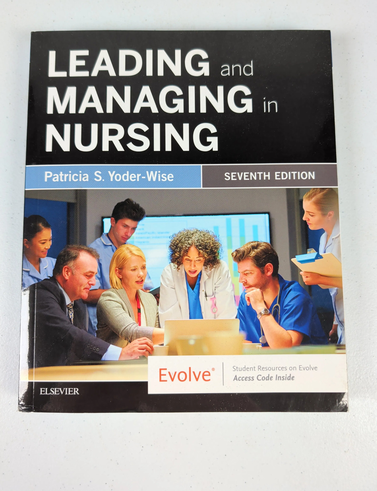 Leading and Managing in Nursing Paperback Patricia S. Yoder-Wise