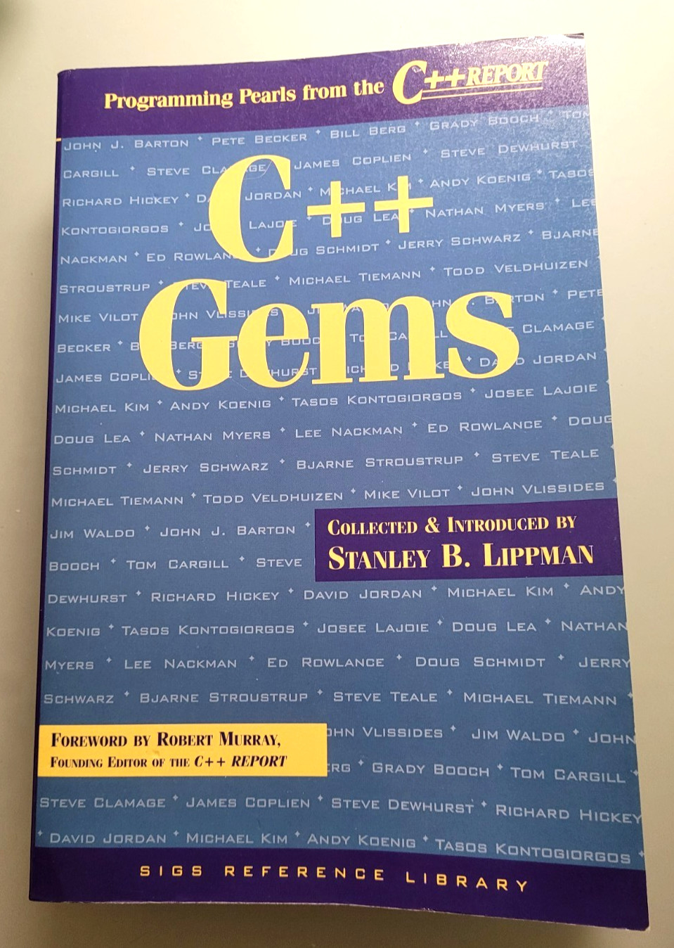 C++ Gems : Programming Pearls from the C++ Report by Stanley B. Lippman