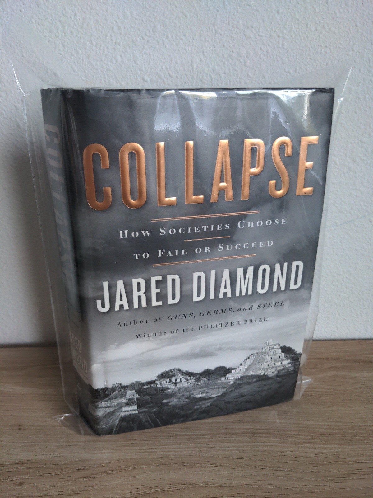 Signed! Collapse by Jared Diamond Autographed Hardcover 1st Edition Print