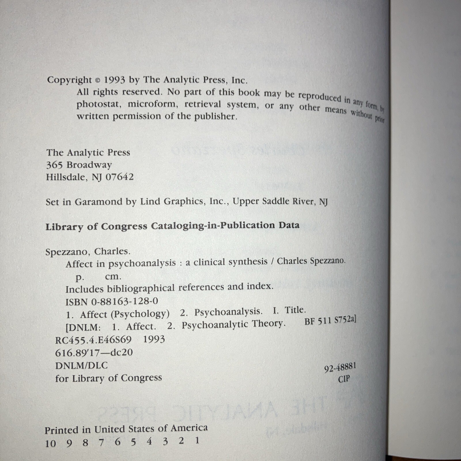 Affect in Psychoanalysis A Clinical Synthesis HC DJ Spezzano 1993 Analytic Press
