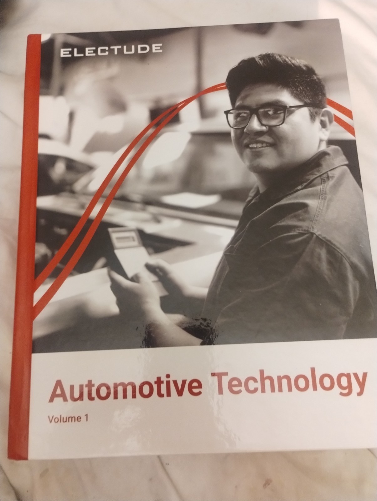 Electude Classroom Series Automotive Technology Volume 1 paperback