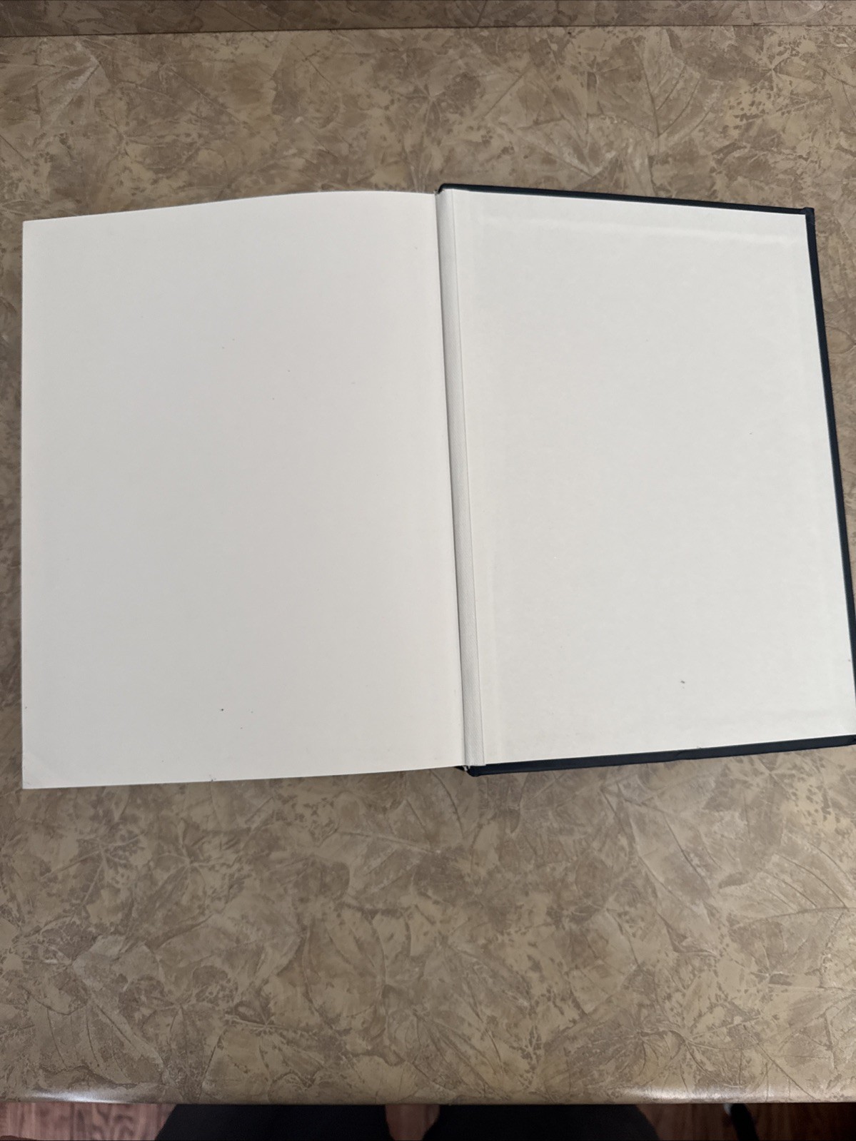 Contracts Cases And Materials, 9th Edition, Farnsworth et al, Hardback
