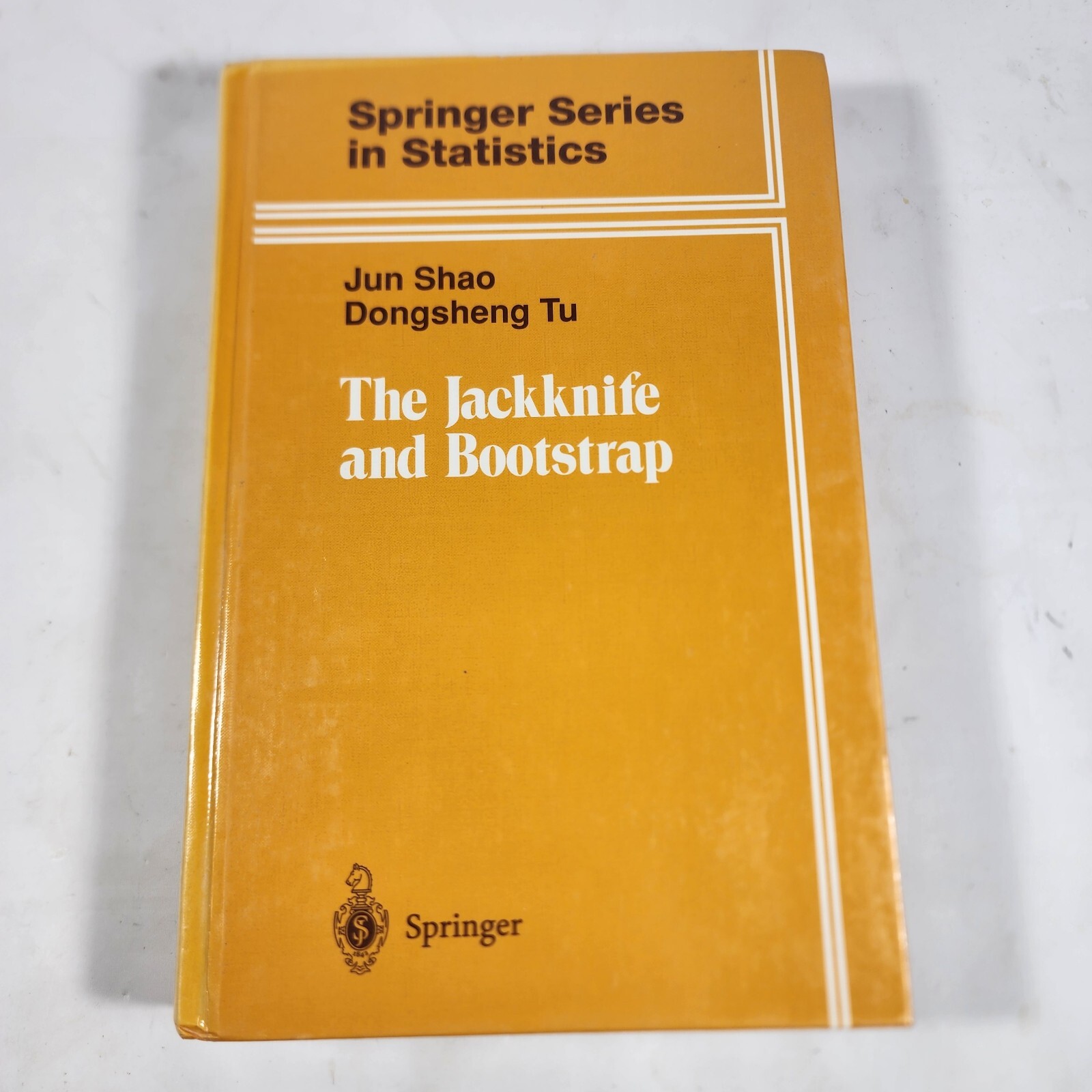 The Jackknife and Bootstrap (Springer – Hardcover, by Shao Jun; Tu – Very Good
