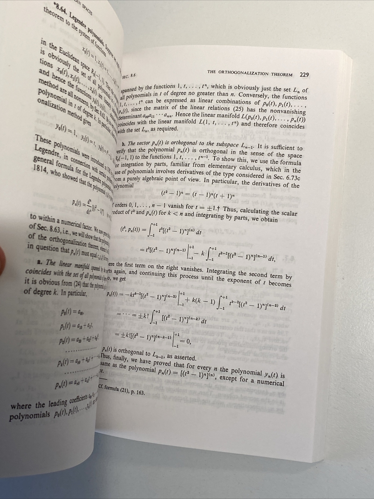 Linear Algebra by Georgi E Shilov: Used