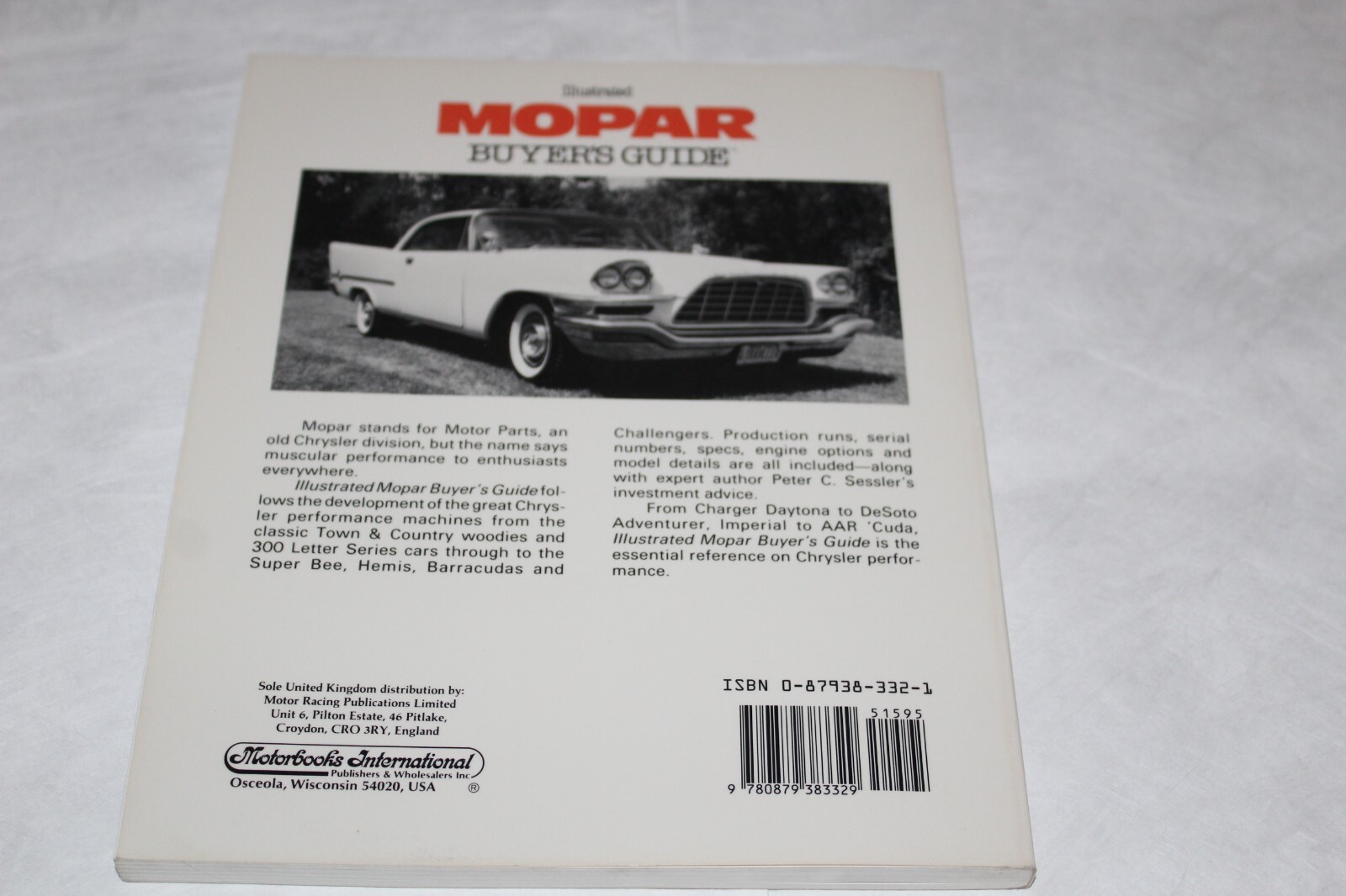 Illustrated Mopar Buyer&rsquo;s Guide Evolution from classics to muscle cars 1941-74