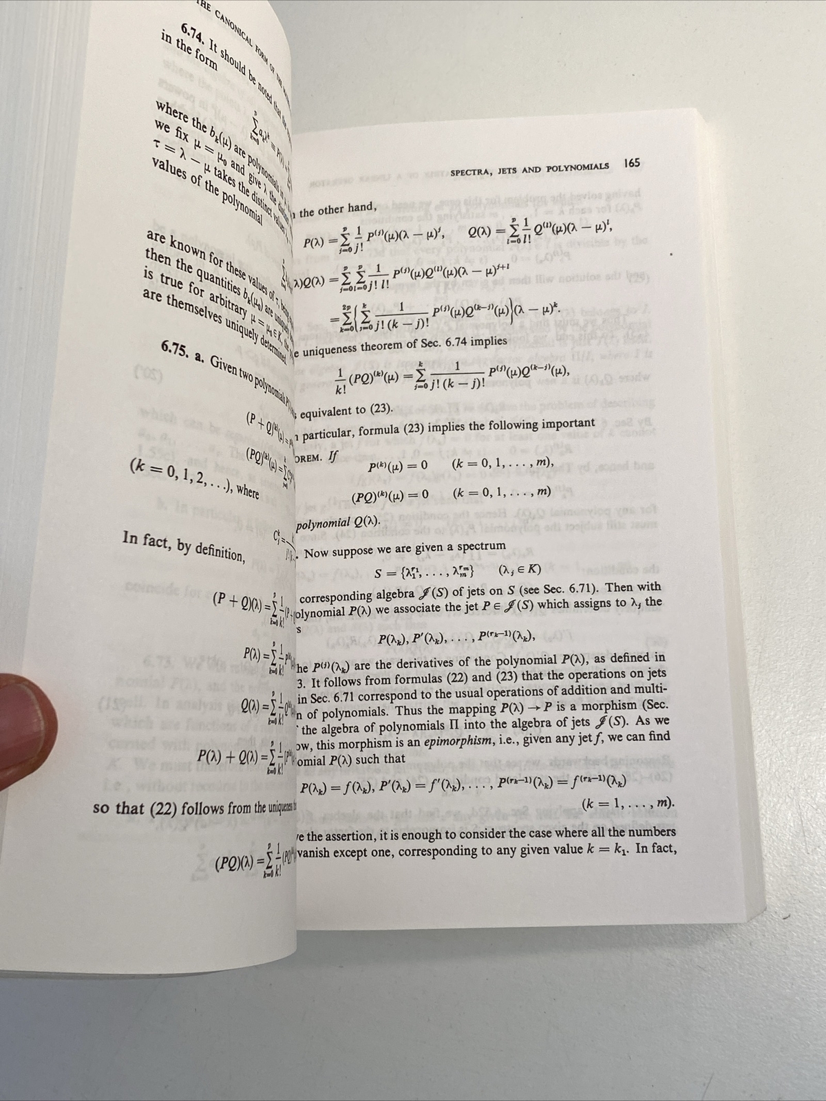 Linear Algebra by Georgi E Shilov: Used